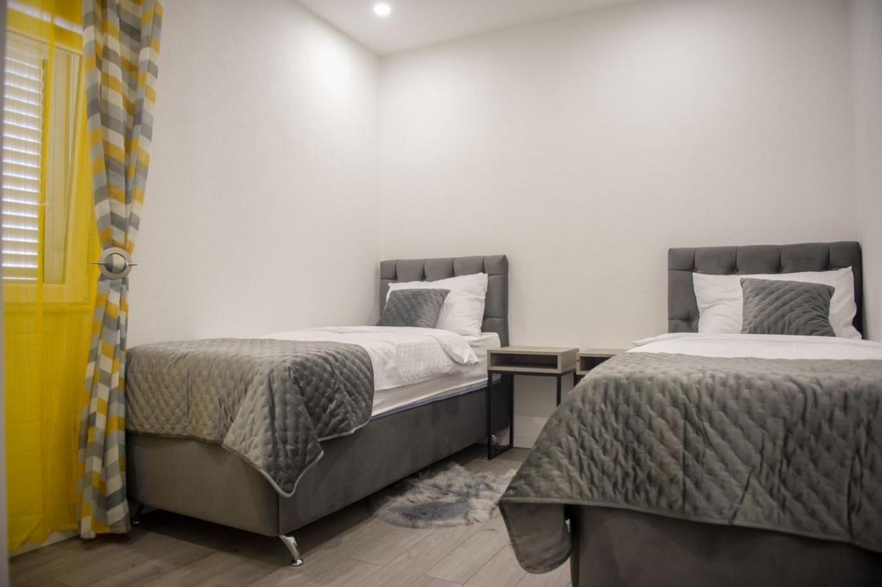 Apartment Lux Elba Kaštela Exteriér fotografie