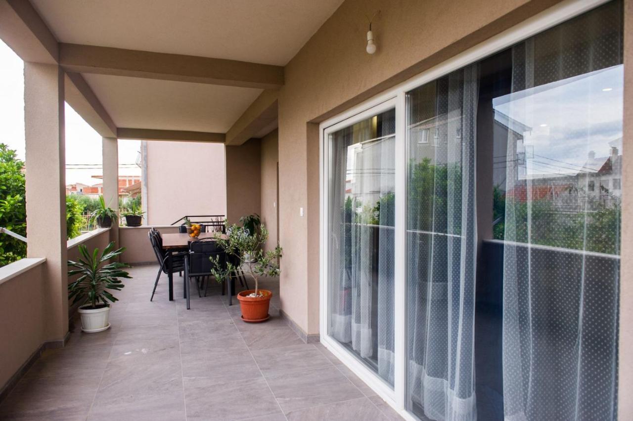 Apartment Lux Elba Kaštela Exteriér fotografie