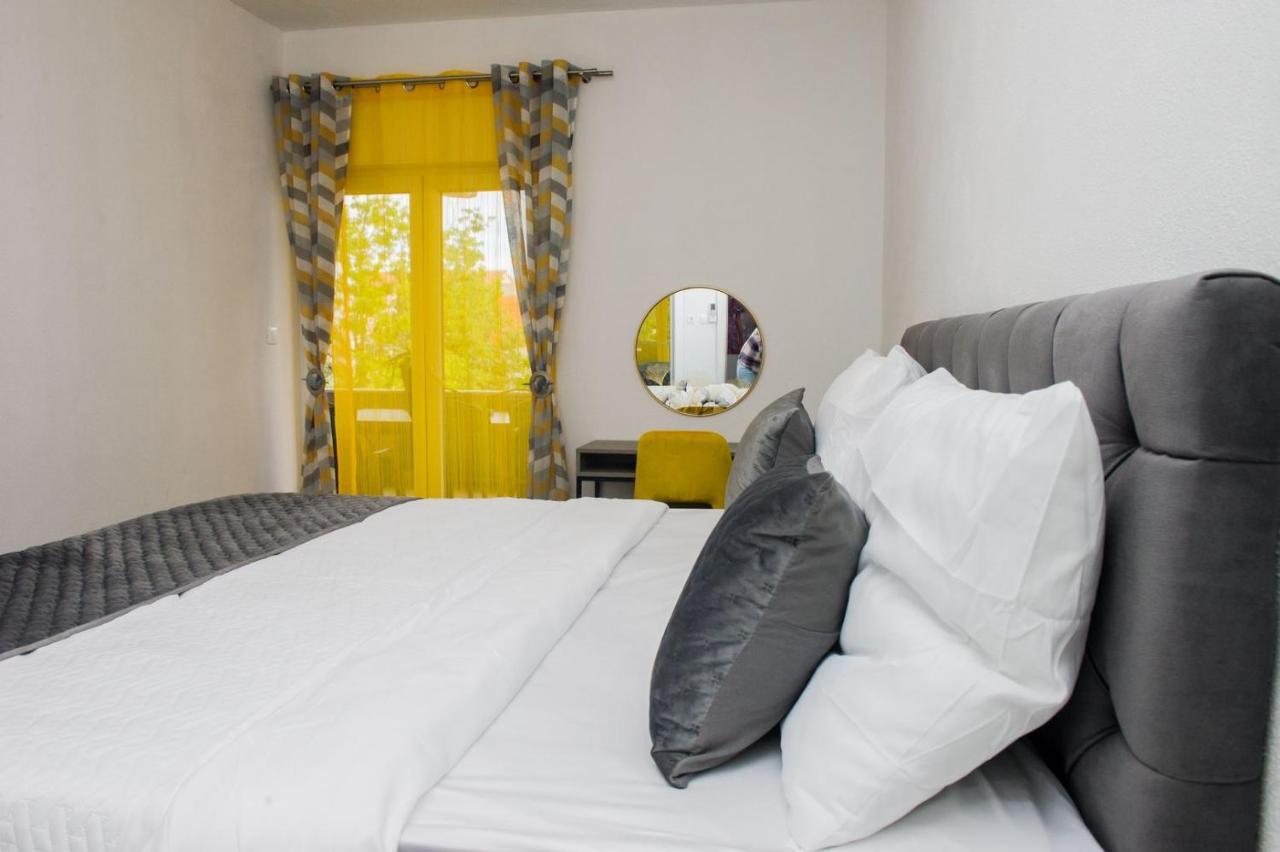 Apartment Lux Elba Kaštela Exteriér fotografie