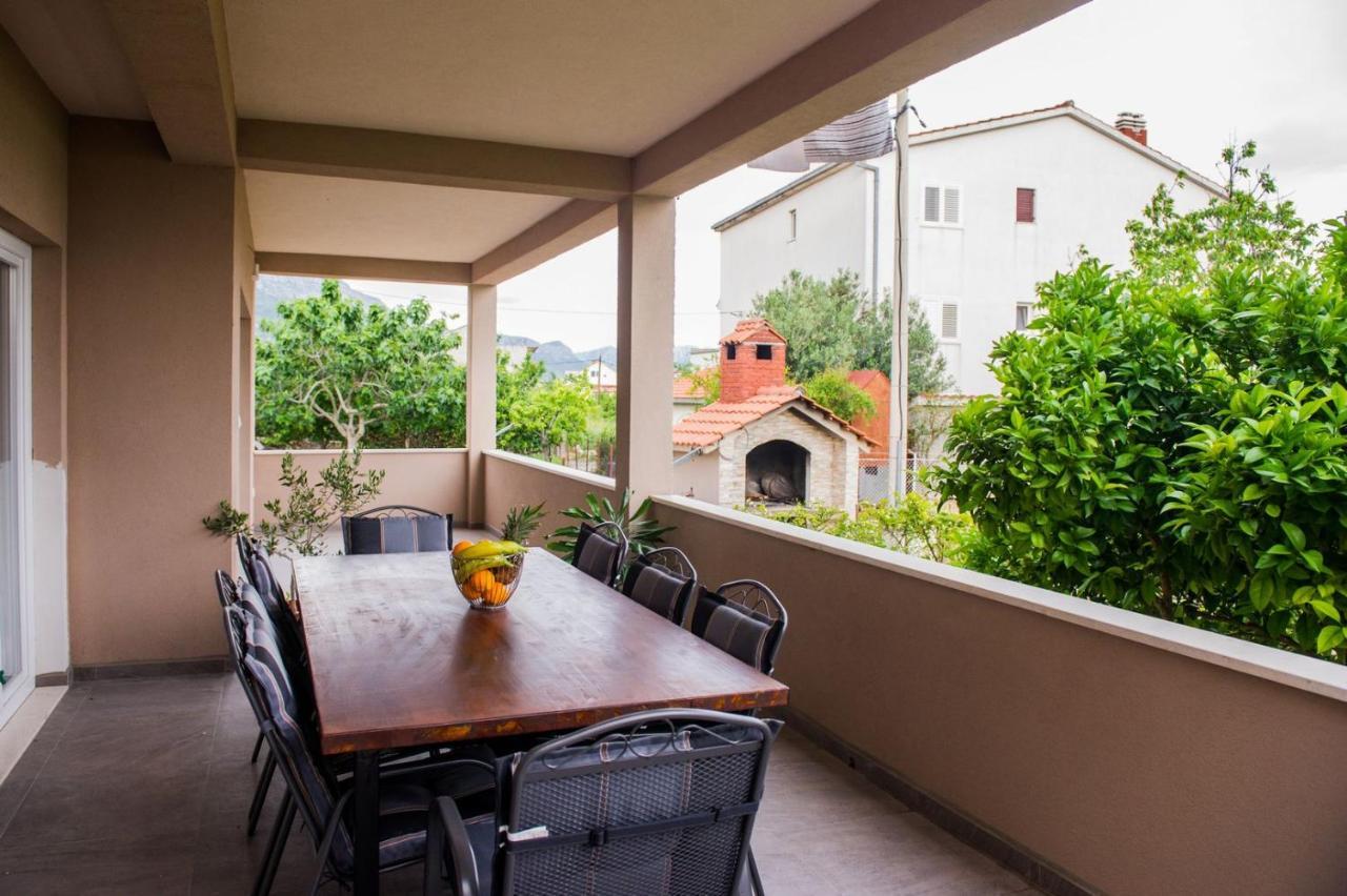 Apartment Lux Elba Kaštela Exteriér fotografie