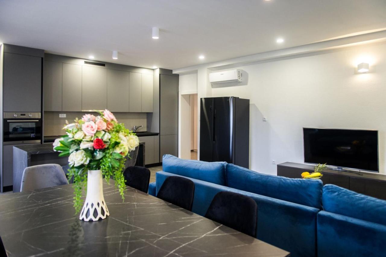 Apartment Lux Elba Kaštela Exteriér fotografie