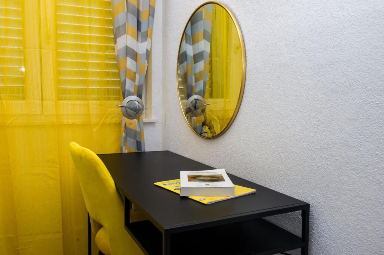 Apartment Lux Elba Kaštela Exteriér fotografie