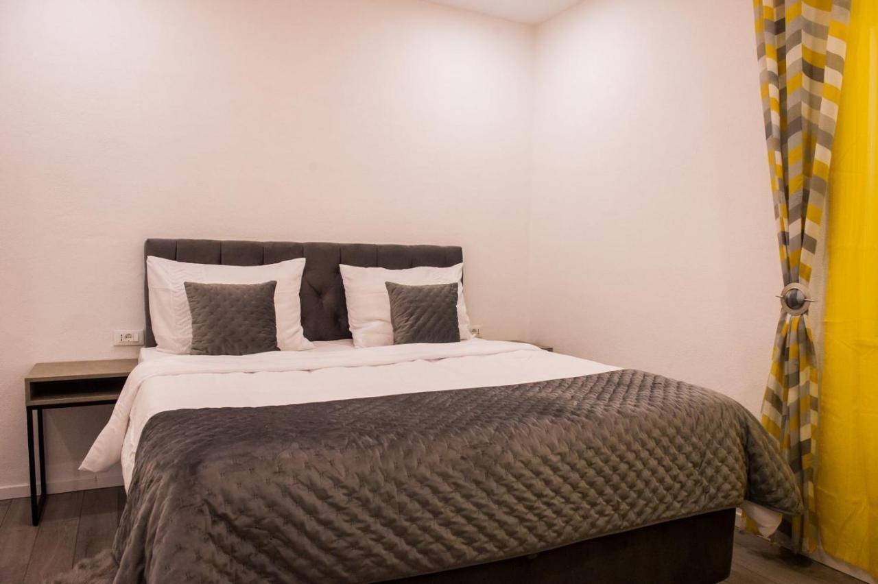 Apartment Lux Elba Kaštela Exteriér fotografie