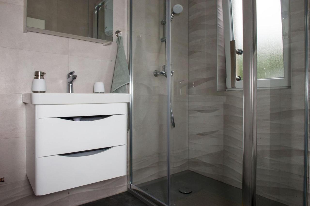 Apartment Lux Elba Kaštela Exteriér fotografie