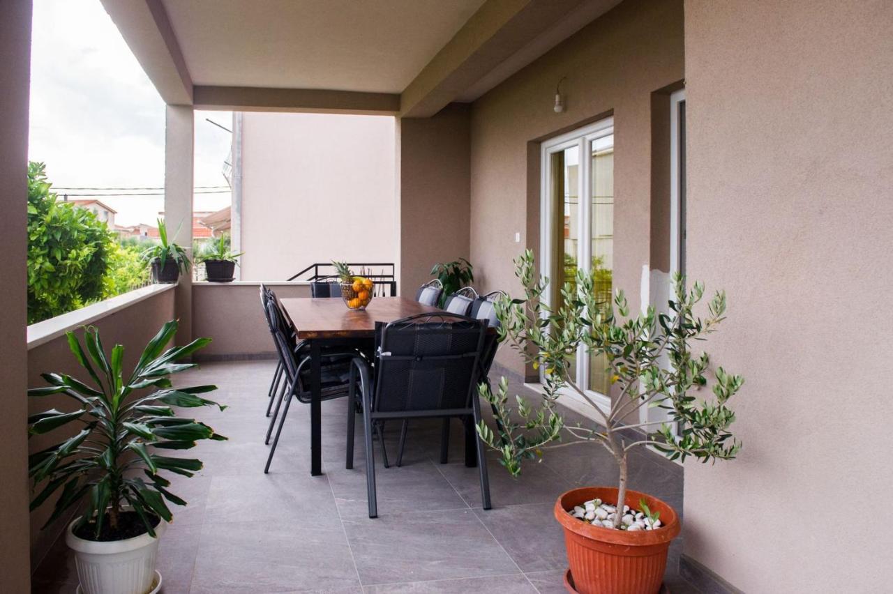 Apartment Lux Elba Kaštela Exteriér fotografie
